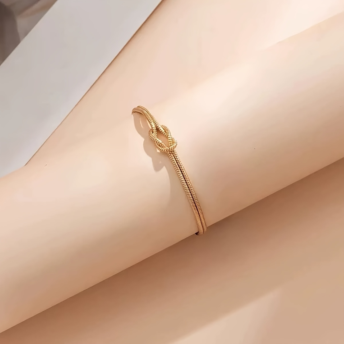 18K Golden Plated Exquisite Pendant Bracelet, Unisex Style
